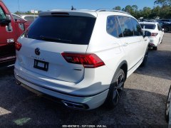 Volkswagen Tiguan SEL R-Line 2022 4