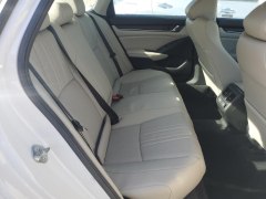Honda Accord EX 2020 9