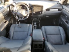 Mitsubishi Outlander SE 2020 8