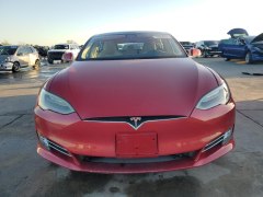 Tesla Model S 90D 2016 1