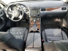 Volkswagen Touareg 2015 8