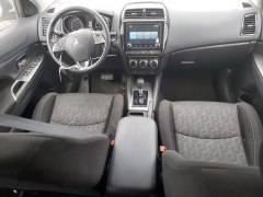 Mitsubishi Outlander Sport ES 2021 8