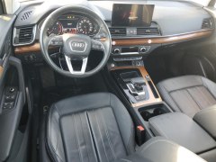 Audi Q5 Premium 2023 8