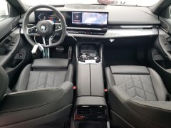 BMW 530i xDrive 2024 8