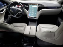 Tesla Model S 70D 2015 7