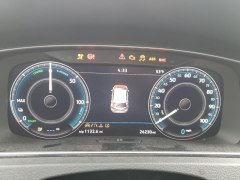 Volkswagen e-Golf SEL 2019 7 Volkswagen e-Golf SEL 2019 7