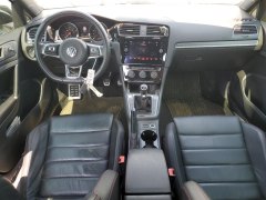 Volkswagen Golf GTI 2021 8