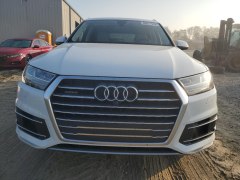 Audi Q7 Premium Plus 2019 1