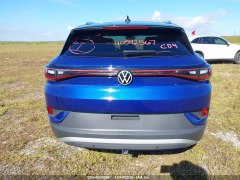 Volkswagen ID.4 Pro S 2022 6