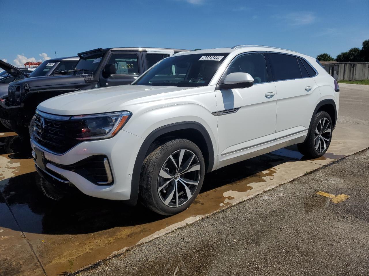Volkswagen Atlas SEL R-Line 2024 0 Volkswagen Atlas SEL R-Line 2024 0