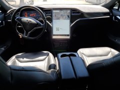 Tesla Model S 70D 2015 8