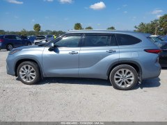 Toyota Highlander Limited 2023 7