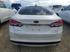 Ford Fusion Hybrid SE 2018 4