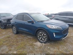 Ford Escape Hybrid Titanium  2020 3