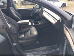 Tesla Model Y Long Range 2023 9