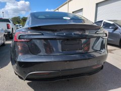 Tesla Model 3 Standart Range 2024 4
