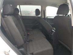 Volkswagen Tiguan S 2024 10