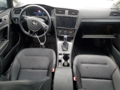 Volkswagen e-Golf SEL 2019 8 Volkswagen e-Golf SEL 2019 8