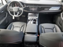 Audi Q7 Premium 2022 8