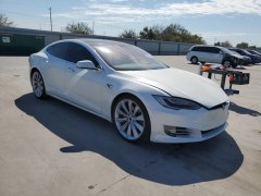 Tesla Model S P85D 2017 2