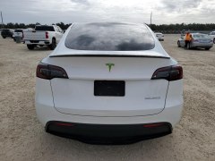 Tesla Model Y Performance 2023 4