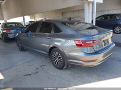 Volkswagen Jetta SE 2020 4