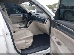 Volkswagen Atlas SE R-Line 2021 5