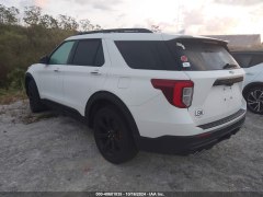 Ford Explorer ST 2022 6