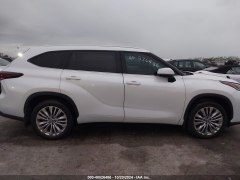 Toyota Highlander Platinum 2024 4
