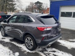 Ford Escape SEL 2021 3