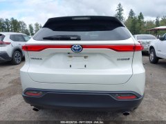 Toyota Venza LE Hybrid 2022 5