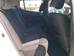 Nissan Leaf SV 2020 9