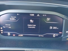 Volkswagen Tiguan SEL R-Line 2022 9