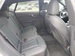 Audi Q8 Premium 2021 9