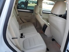 Volkswagen Touareg 2012 9