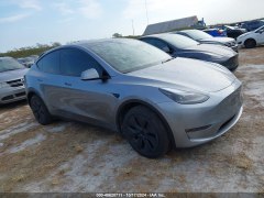 Tesla Model Y Long Range 2024 3