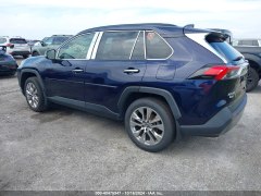 Toyota RAV4 Limited 2019 7