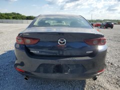 Mazda 3 Base 2020 4