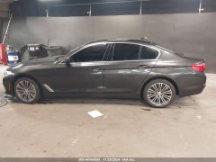BMW 530i xDrive 2020 8