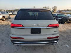 Audi Q7 Premium 2024 4