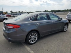 Ford Fusion Plug-in Hybrid SE 2017 3