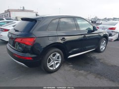 Audi Q5 Premium 2018 5