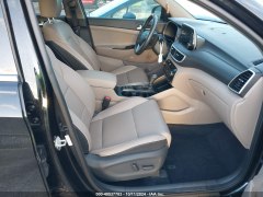Hyundai Tucson Limited 2020 9