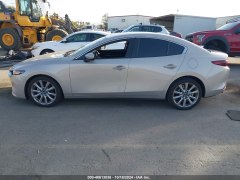 Mazda 3 Select 2022 8