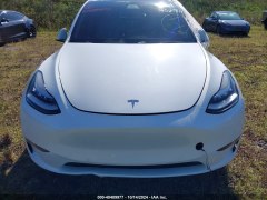 Tesla Model Y Long Range 2022 2