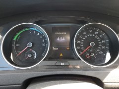 Volkswagen e-Golf SE 2019 7
