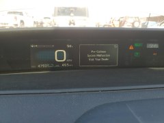 Toyota Prius Limited 2019 7