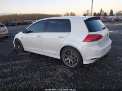 Volkswagen Golf R 2017 6