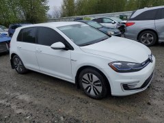 Volkswagen e-Golf SEL 2019 2 Volkswagen e-Golf SEL 2019 2