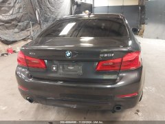 BMW 530i xDrive 2020 6